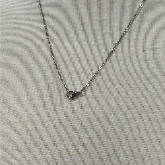 Red Duck Pendant Necklace - Picture 4 of 5